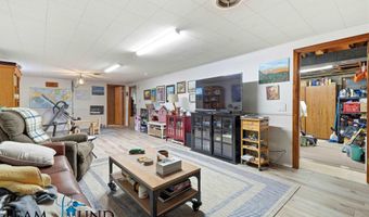 3621 Valley Rd, Casper, WY 82604