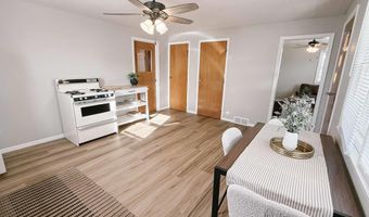 704 3rd Ave, Alton, IA 51003