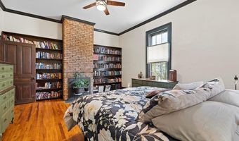 300 Greenville St, Abbeville, SC 29620
