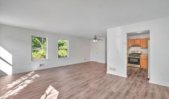 1 Esplanade Way, Bayville, NJ 08721