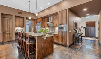825 Gonzales St, Solana Beach, CA 92075