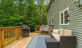 157 Harvard Rd, Bolton, MA 01740