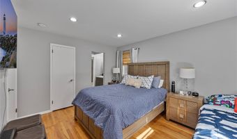 19 Apple Blossom Ct, Airmont, NY 10952