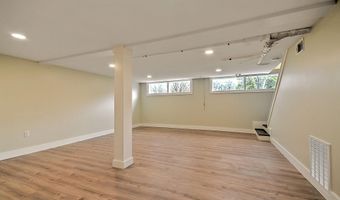 163 Valley View Dr, Abingdon, VA 24210