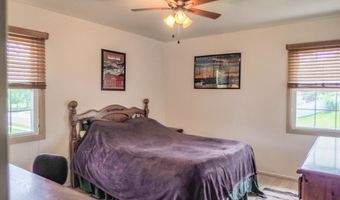 12008 ROCKLEDGE Dr, Bowie, MD 20715