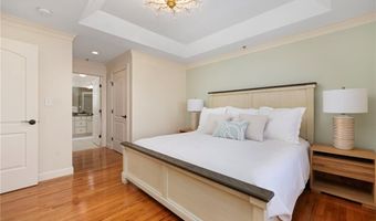 109 Vistas Ct 109, East Greenwich, RI 02818