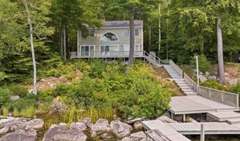 156 Big Barndoor Is, Alton, NH 03810