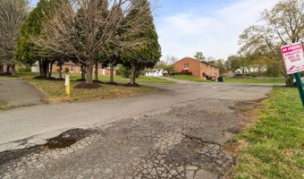 5001 BACKLICK Rd, Annandale, VA 22003