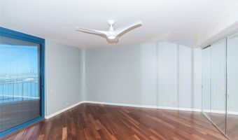66 Queen St 1704, Honolulu, HI 96813