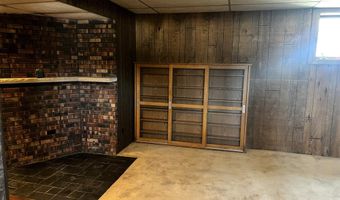 706 SUNSET Dr, Antigo, WI 54409
