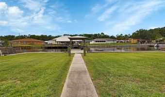 1610 Juno Trl, Astor, FL 32102