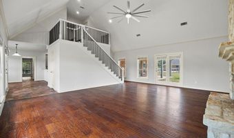 1305 Laurence Dr, Heath, TX 75032
