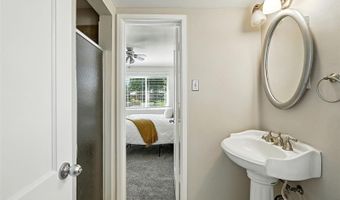 1060 Ursula St, Aurora, CO 80011