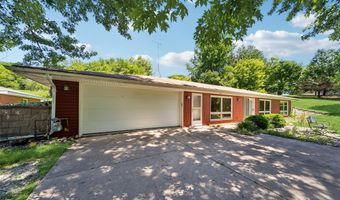 7067 NW 28th St, Ankeny, IA 50023