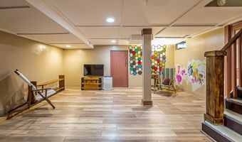 4951 W Liberty Rd, Ann Arbor, MI 48103