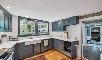 64 N Amherst Rd, Bedford, NH 03110