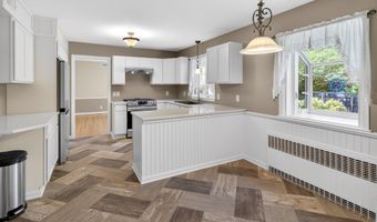 10 Willo Ln, Albany, NY 12211