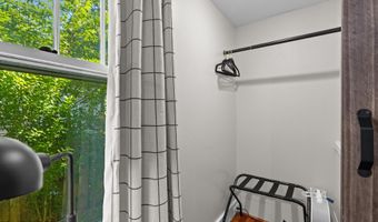1323 Remsen St, Alcoa, TN 37701
