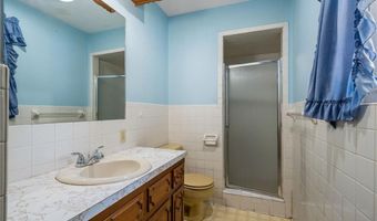 605 7th St, Barling, AR 72923