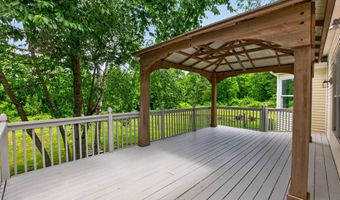 365 Munger Ln, Bethlehem, CT 06751