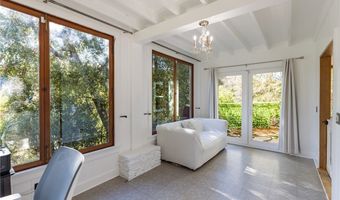 2305 Sugarloaf Dr, Agoura Hills, CA 91301