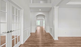 792 NANCY Dr, Aurora, OH 44202
