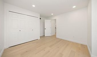 3592 GREAT FALLS Cir, Ann Arbor, MI 48108