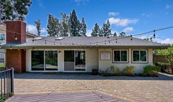 6587 E VIA ARBOLES, Anaheim, CA 92807