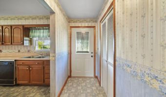 5875 US-127, Addison, MI 49220