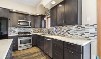 1500 E Birch St, Brandon, SD 57005