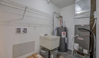 322 Whippoorwill Dr, Batesville, IN 47006