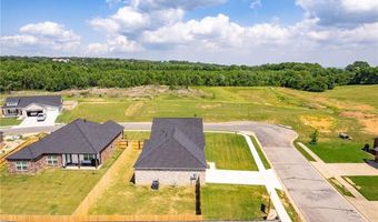 801 Avondale Dr, Alma, AR 72921