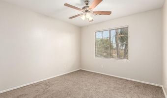 4633 E GLENEAGLE Dr, Chandler, AZ 85249