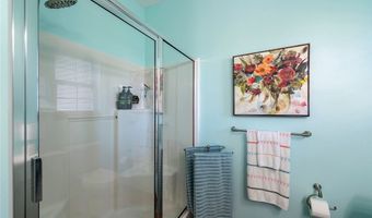 650 Eastpointe Ct, Amherst, OH 44001