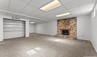 2755 Ross Ave, Ammon, ID 83406