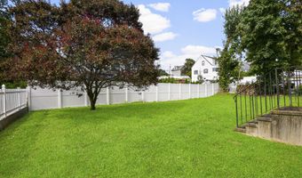 106 Clark St, Bridgeport, CT 06606