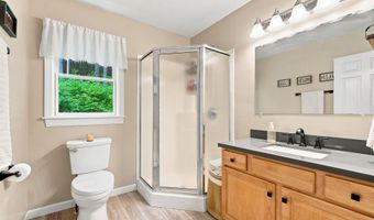 108 Hutchins Rd, Chesterfield, NH 03466