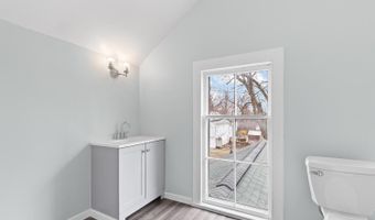 143 Park St, Adrian, MI 49221