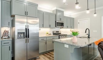 2809 SW Hampshire Ave, Bentonville, AR 72713