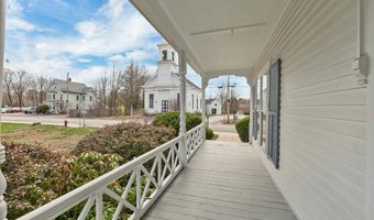 19 Church St, Alton, NH 03809