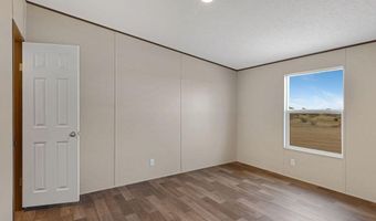 5744 N Lakeview Dr, Casa Grande, AZ 85194