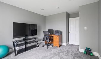34 Goldsbury Woods Rd, Barre, VT 05641