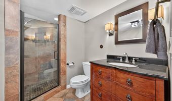 2426 Guardian Ct, Arnold, MO 63010