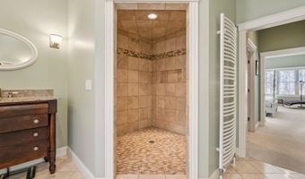 1026 Essex St, Bangor, ME 04401
