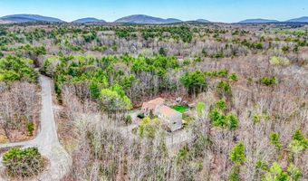 40 Meadow Dr, Bar Harbor, ME 04609