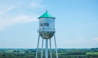 302 W Main St, Alma, MO 64001