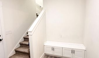 637 Berry Rd, Boiling Springs, SC 29316