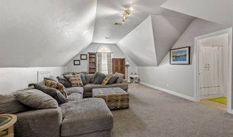 379 Shallowford Dr, Boiling Springs, SC 29316