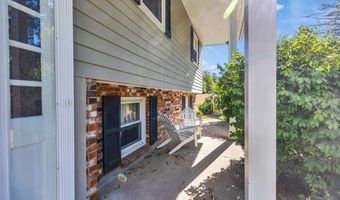377 High St, Candia, NH 03034