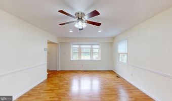 4025 CHELMONT Ln, Bowie, MD 20715